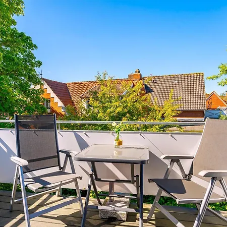 Frieso Am Siel Apartment *